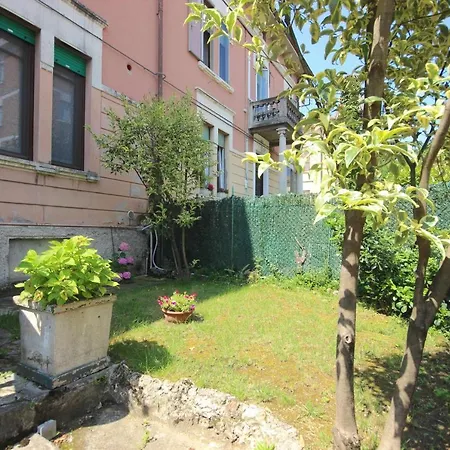 Vr - Casa Angel فيرونا